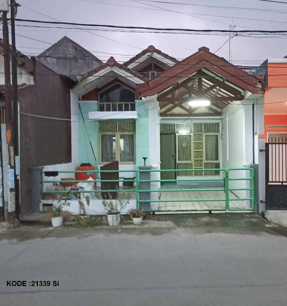 Dijual Rumah Bekasi, Luas 99 Meter, Kode :21339 Si