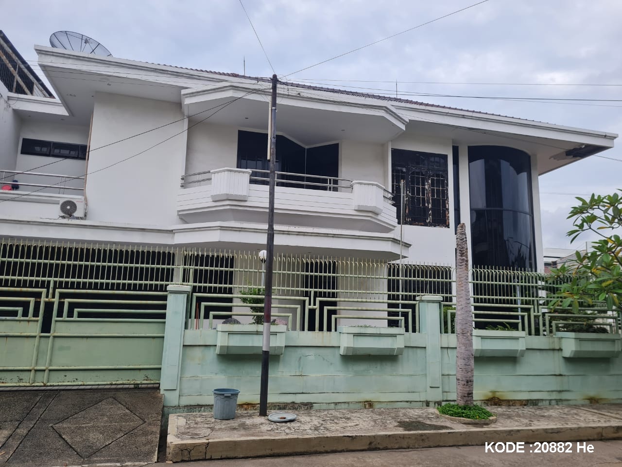 Dijual Rumah Sunter, Hook, Luas 399 Meter, Kode :20882 He