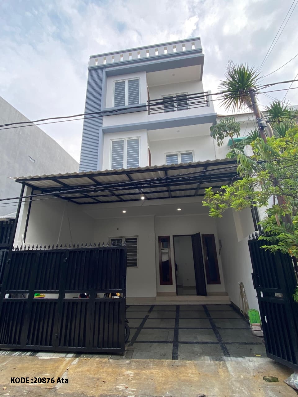Dijual Rumah Sunter, Semi Furnish, Luas 6x15 Meter, Kode :20876 Ata
