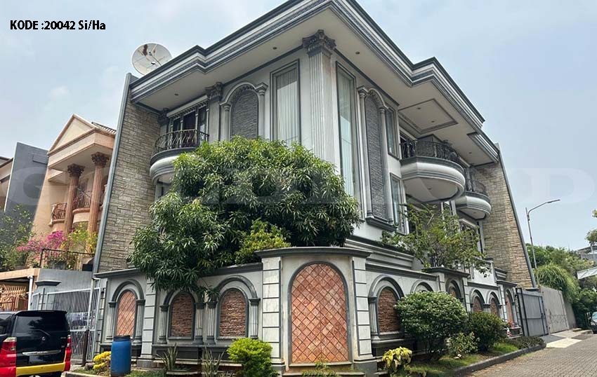Dijual Rumah Sunter, Luas 271 Meter, Kode :20042 Si/Ha