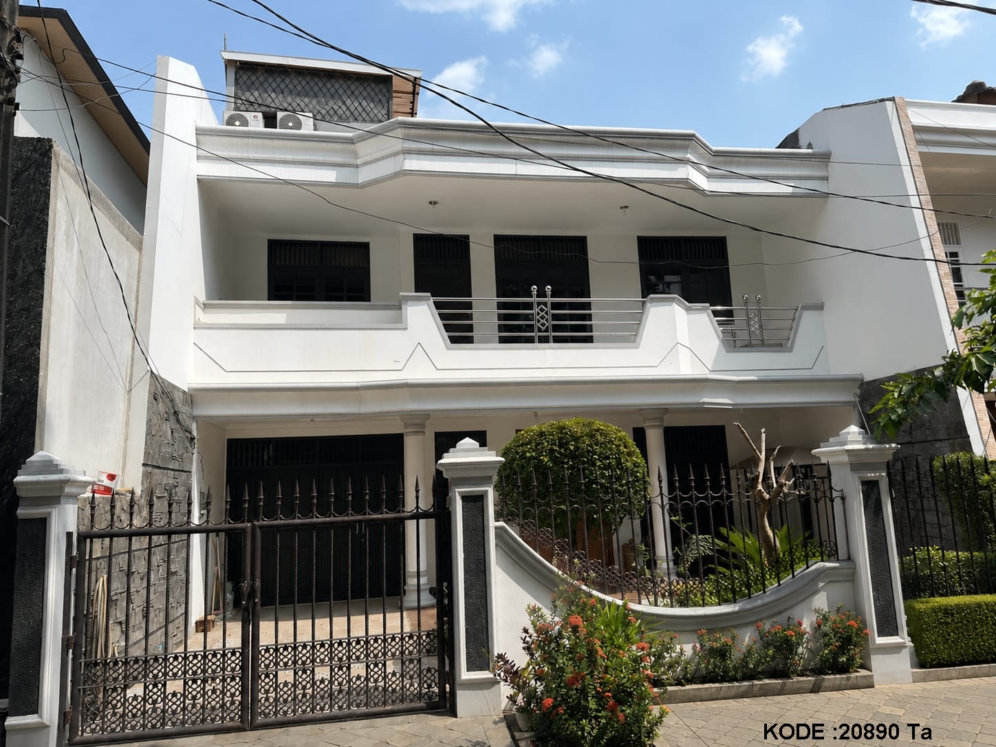 Dijual Rumah Sunter, Luas 10x27 Meter, Kode :20890 Ta
