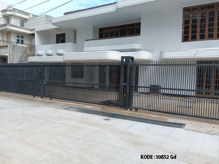 Dijual/Disewa Rumah Sunter, Luas 1.152 Meter, Kode :10852 Gd