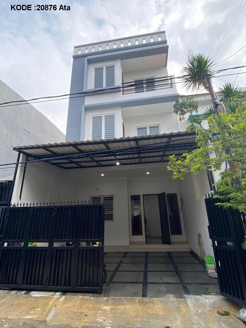 Dijual Rumah Sunter, Semi Furnish, Luas 6x15 Meter, Kode :20876 Ata