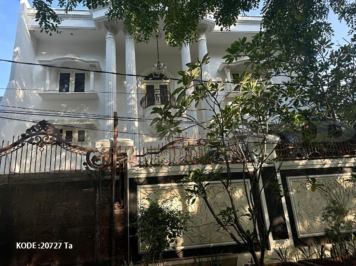 Dijual Rumah Sunter, Full Furnish, Luas 15x20 Meter, Kode :20727 Ta