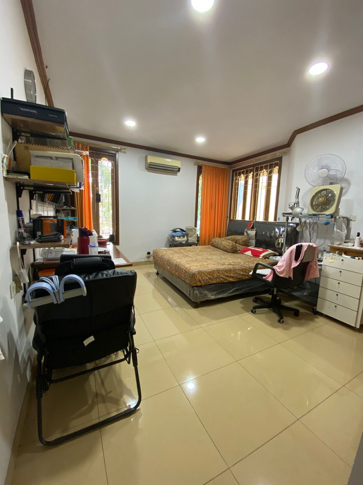Dijual Rumah Pluit, Semi Furnish, Luas 19x20 Meter, Kode :20849 Jn Gallery