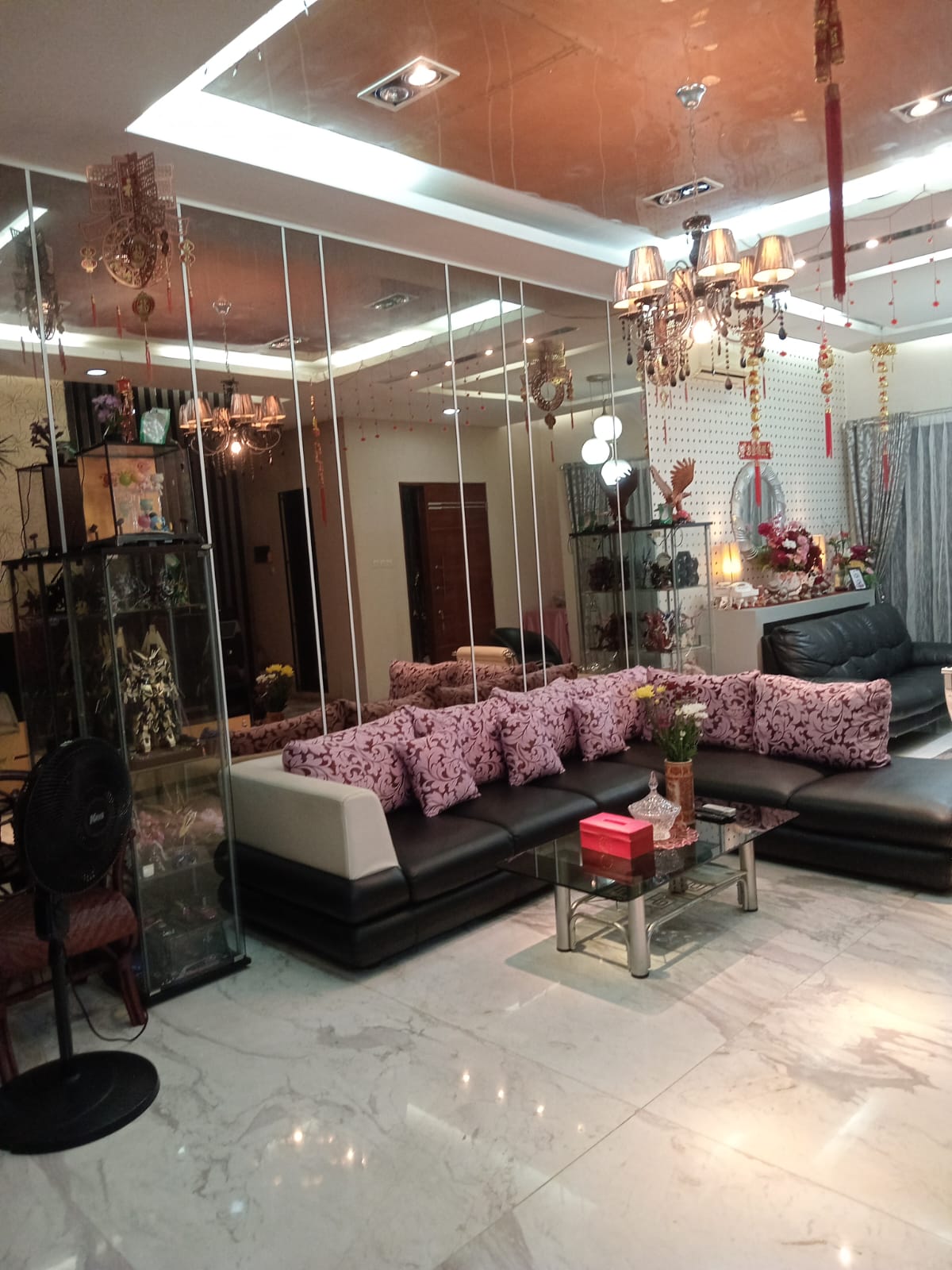 Dijual Rumah Kemayoran, Semi Furnish, Luas 9x17 Meter, Kode :16688 Js Gallery