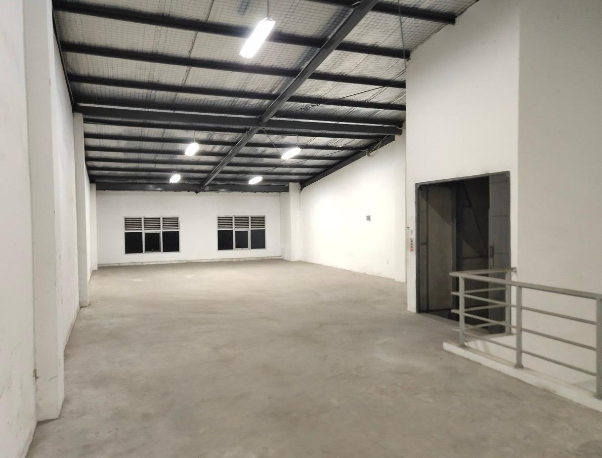 Gudang Disewa Ancol, Luas 8x44 Meter, Kode :21607 Ad Gallery