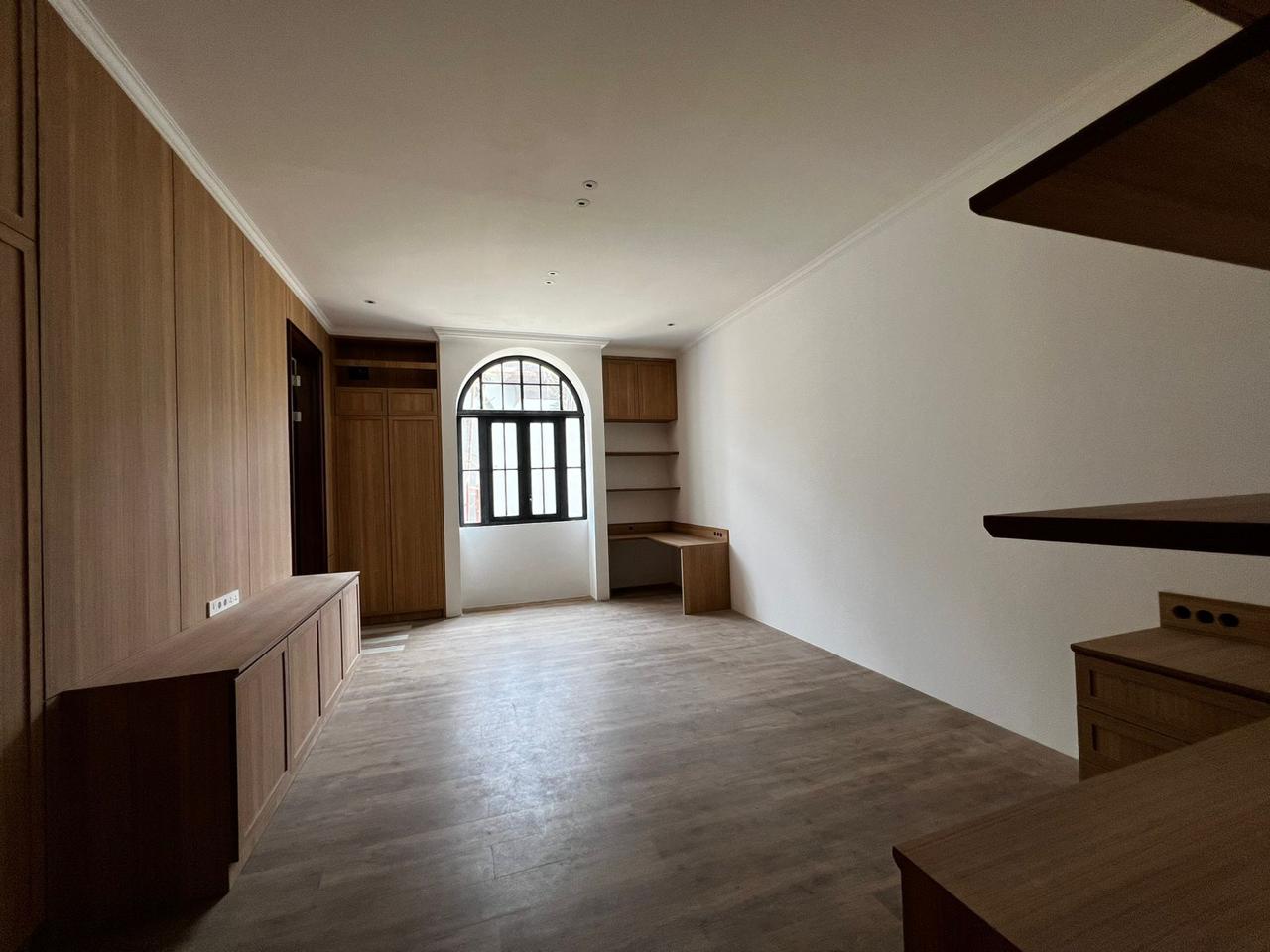 Dijual Rumah Jeruk Purut, Luas 11.000 Meter, Kode :20887 Ad Gallery