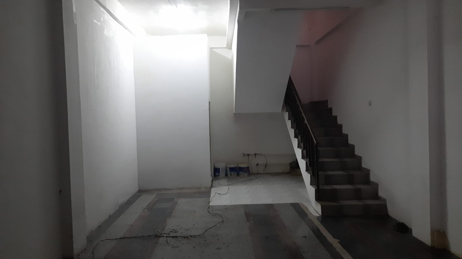 Dijual Ruko Batu Tulis, Strategis, Luas 4,5x12 Meter, Kode :21398 Dj Gallery