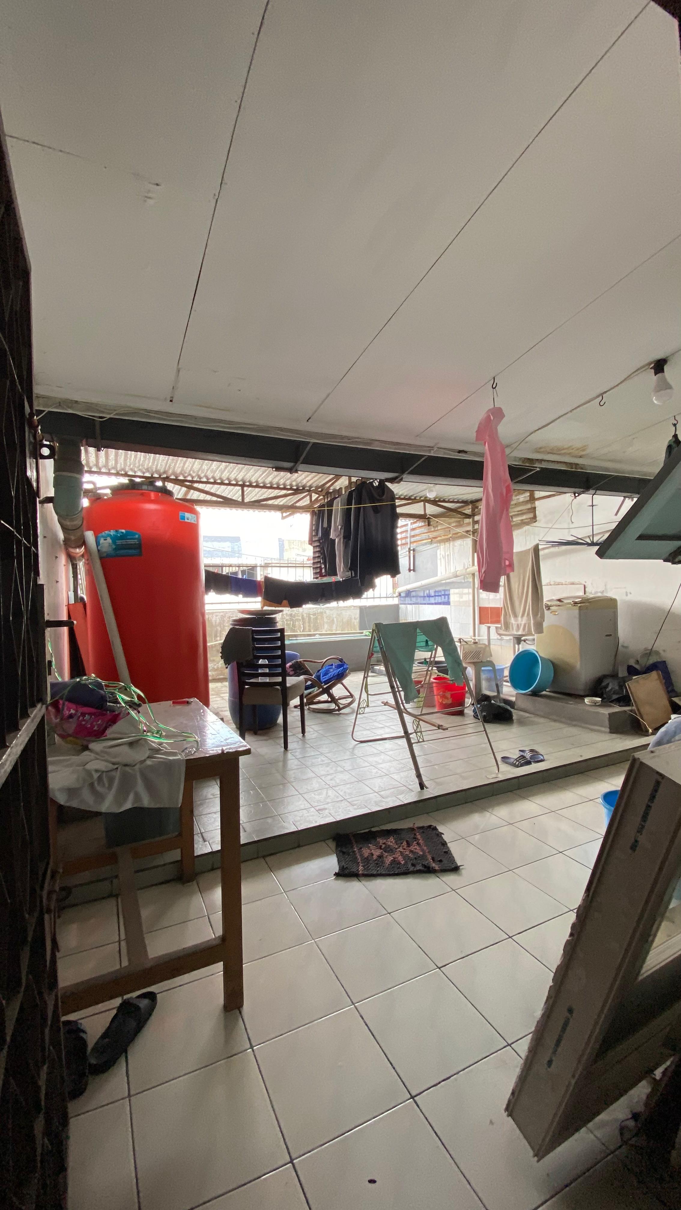 Dijual Ruko Mangga Besar, Strategis, Luas 5x18 Meter, Kode :20891 Wb/Br Gallery