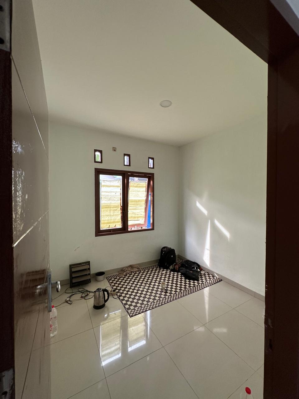 Dijual Rumah Bekasi, Luas 7x14 Meter, Kode :20911 Si Gallery
