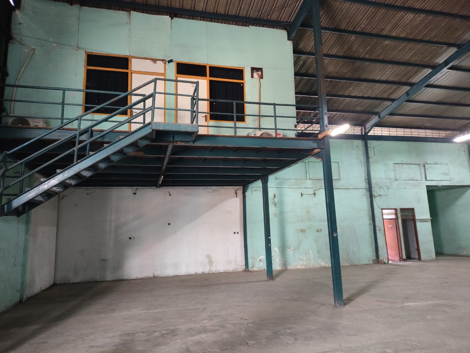 Disewa Gudang Jatinegara, Luas 880 Meter, Kode :21603 Br Gallery