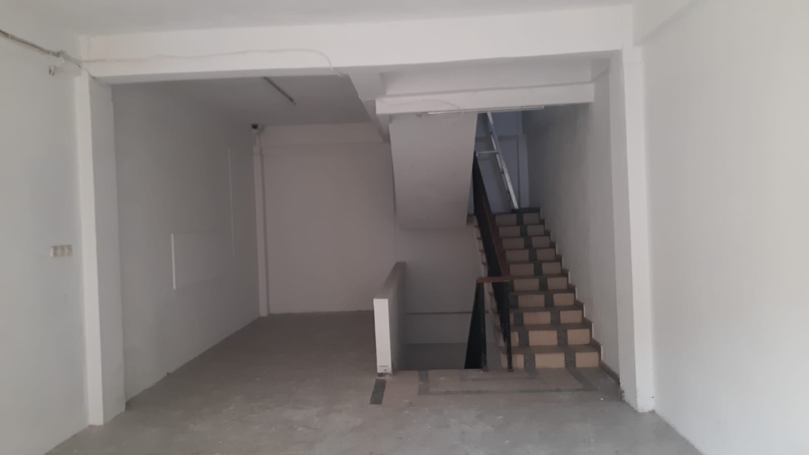 Dijual Ruko Batu Tulis, Strategis, Luas 4,5x12 Meter, Kode :21398 Dj Gallery