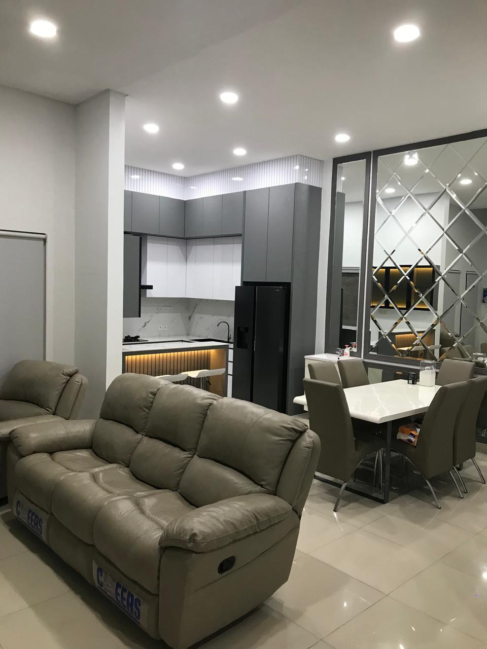 Dijual Rumah PIK, Semi Furnish, Luas 7x25 Meter, Kode :20838 Wb/Fd Gallery