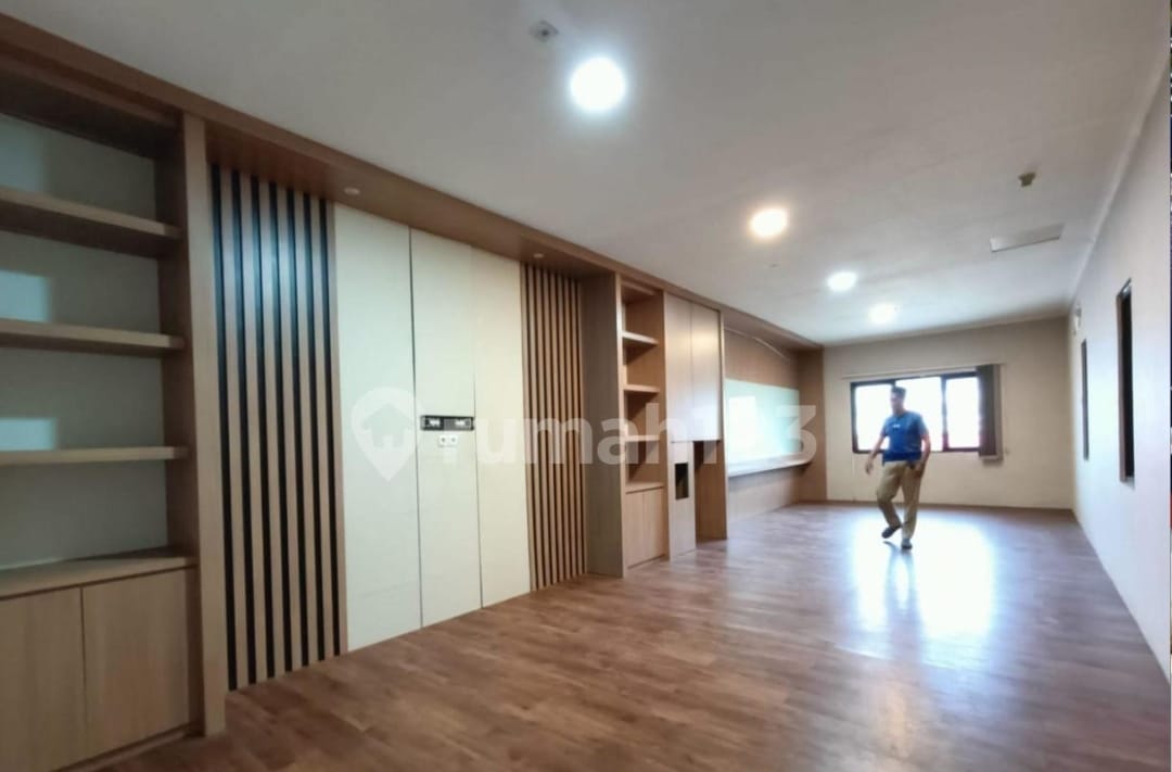 Disewa Gudang Sunter, Luas 700 Meter, Kode :18856 Bn/Si Gallery