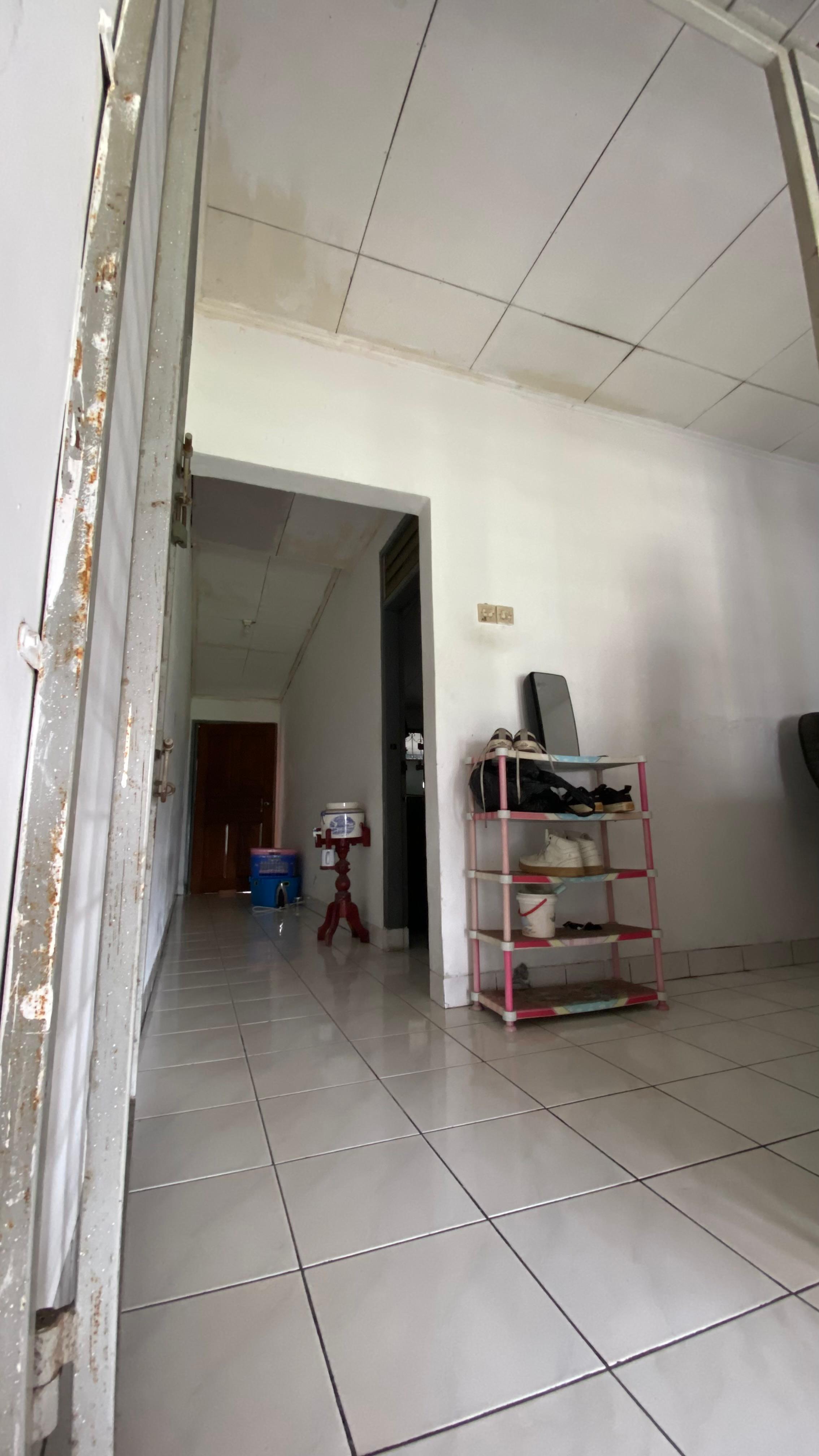 Dijual Ruko Mangga Besar, Strategis, Luas 5x18 Meter, Kode :20891 Wb/Br Gallery