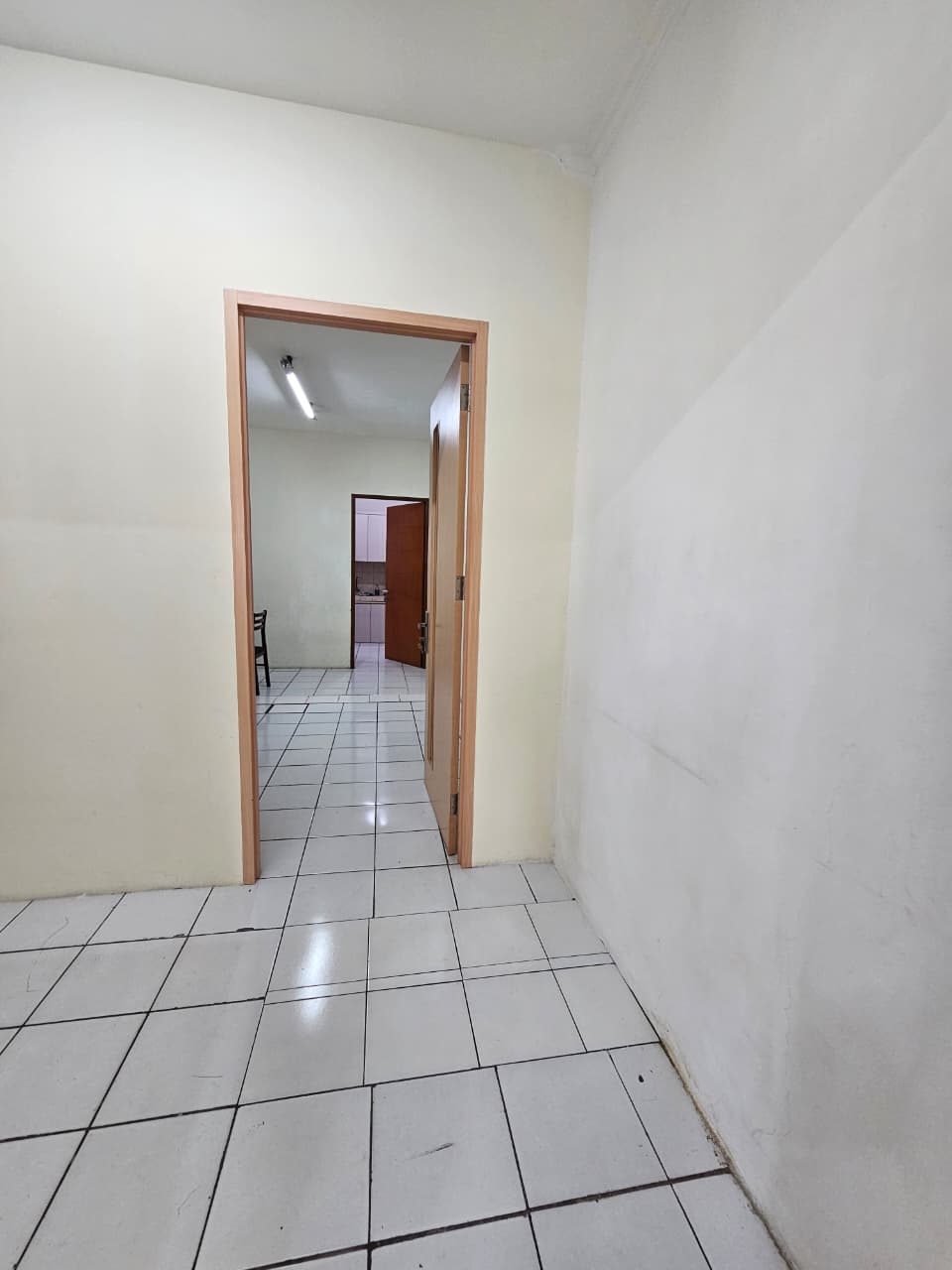 Disewa Ruko Pluit, Luas 4,5x13 Meter, Kode :08164 Dj Gallery