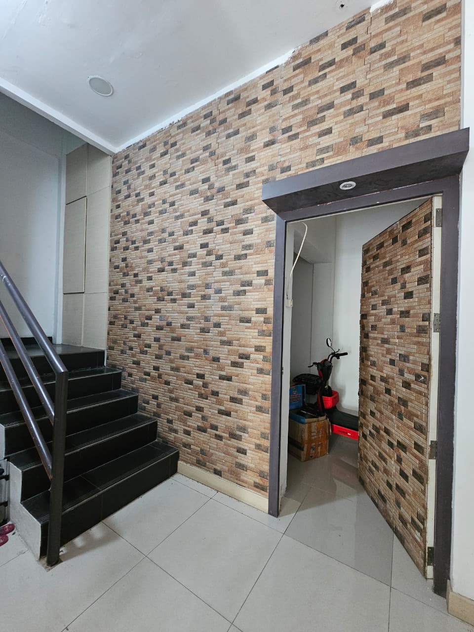 Disewa Ruko Pluit, Luas 4,5x13 Meter, Kode :08164 Dj Gallery