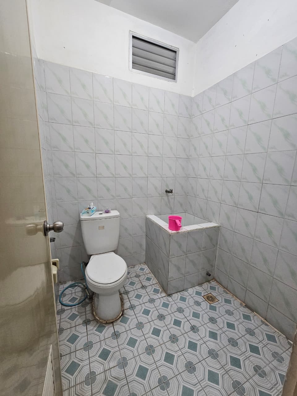 Disewa Ruko Pluit, Luas 4,5x13 Meter, Kode :08164 Dj Gallery
