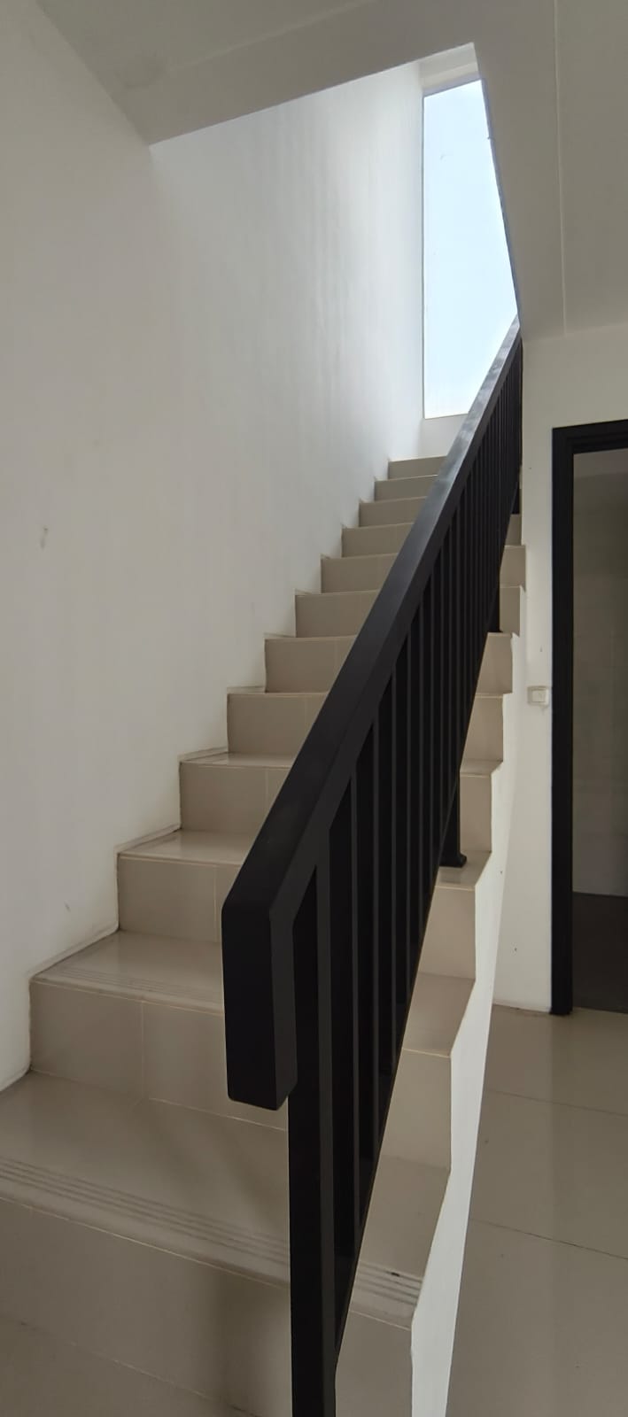 Dijual Rumah Sawangan, Brand New, Luas 188 Meter, Kode :21350 Si Gallery
