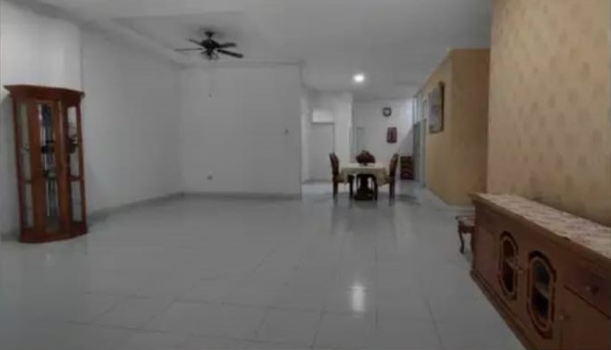  Disewa Rumah Pulomas, Luas 200 Meter, Kode :21454 Ha Gallery
