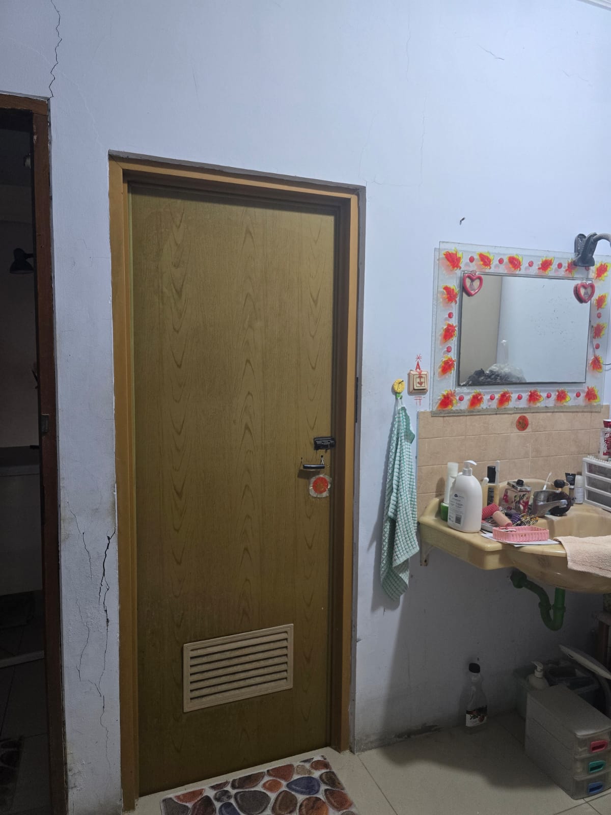 Dijual Rumah Sunter, Semi Furnish, Luas 6x25 Meter, Kode :20873 He/Ata Gallery