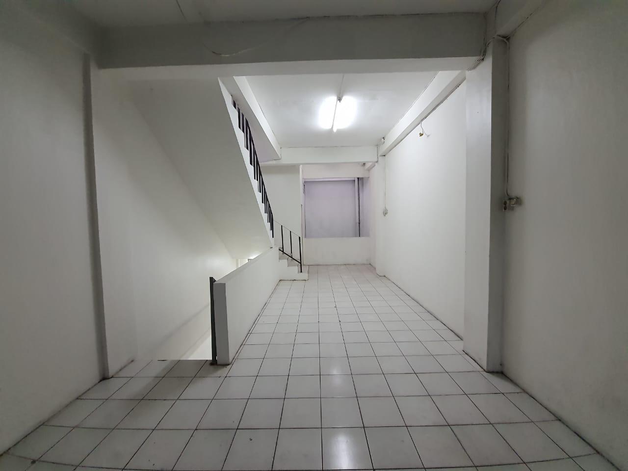 Dijual Ruko Pademangan, Luas 4x17 Meter, Kode :21571 Ta Gallery