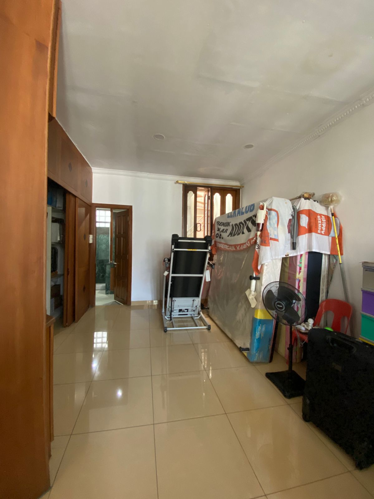 Dijual Rumah Pluit, Semi Furnish, Luas 19x20 Meter, Kode :20849 Jn Gallery