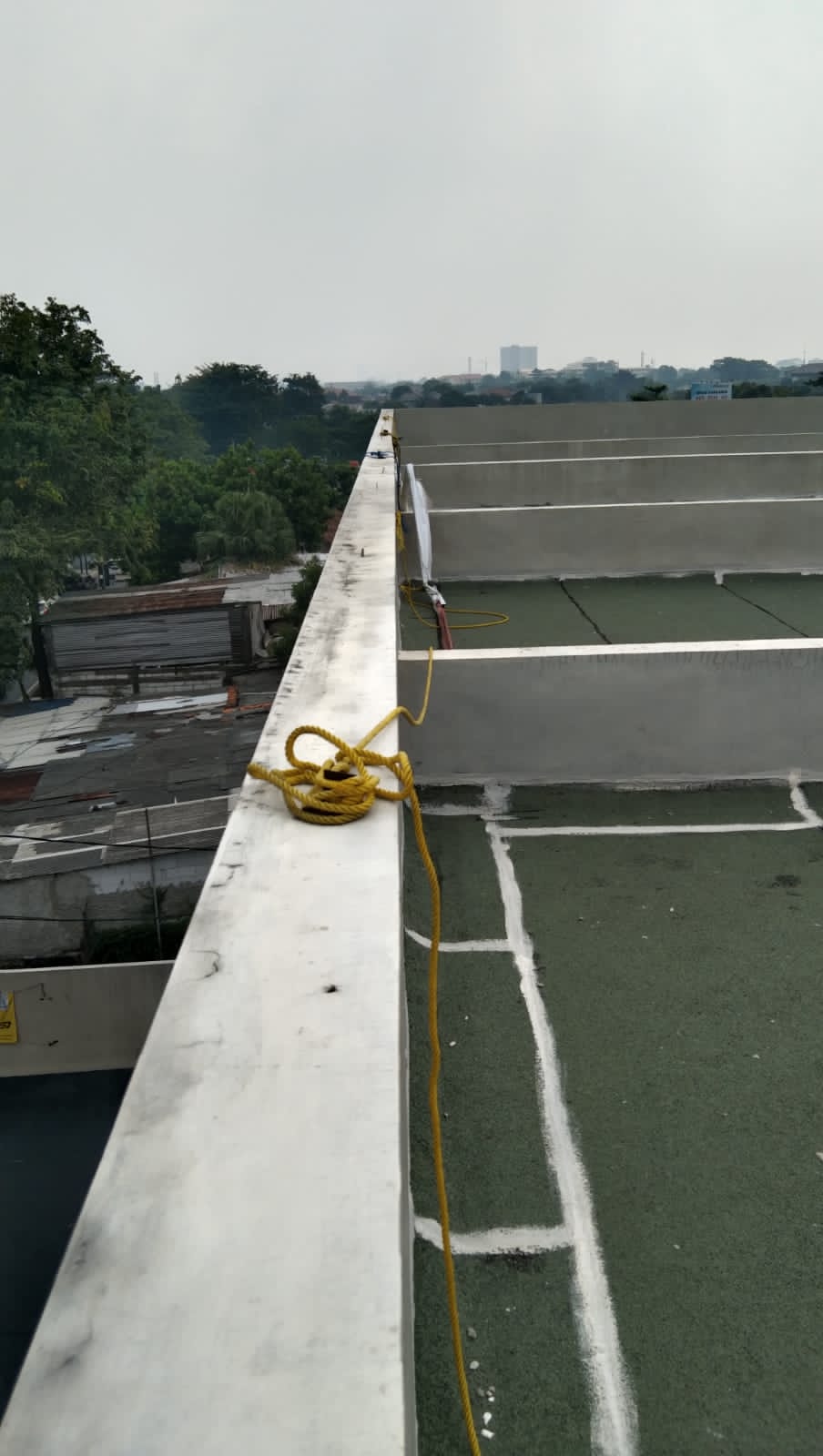Dijual/Disewa Ruko Pesanggrahan, Strategis, Luas 136 Meter, Kode :21679 Wb/Br Gallery