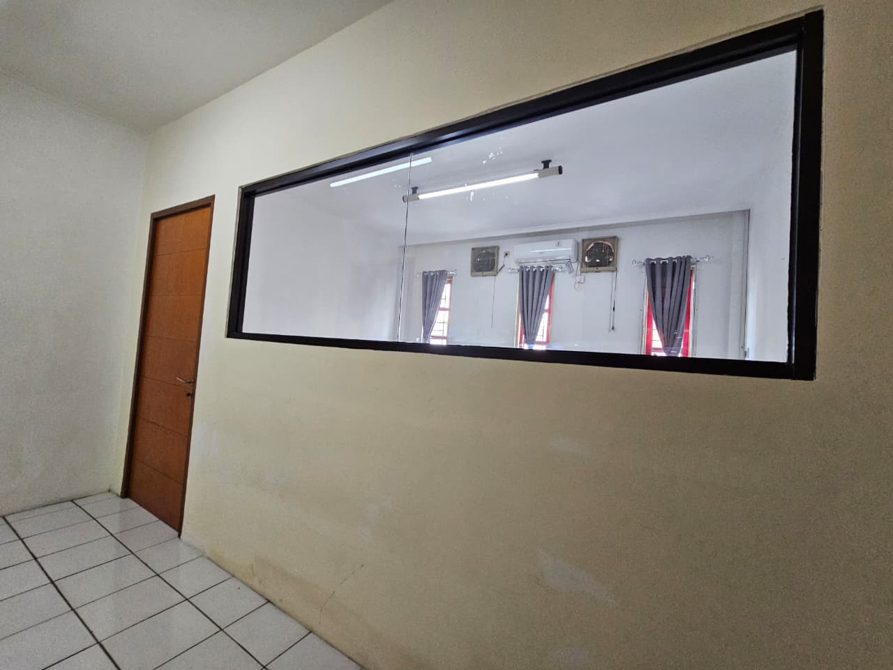 Disewa Ruko Pluit, Luas 4,5x13 Meter, Kode :08164 Dj Gallery