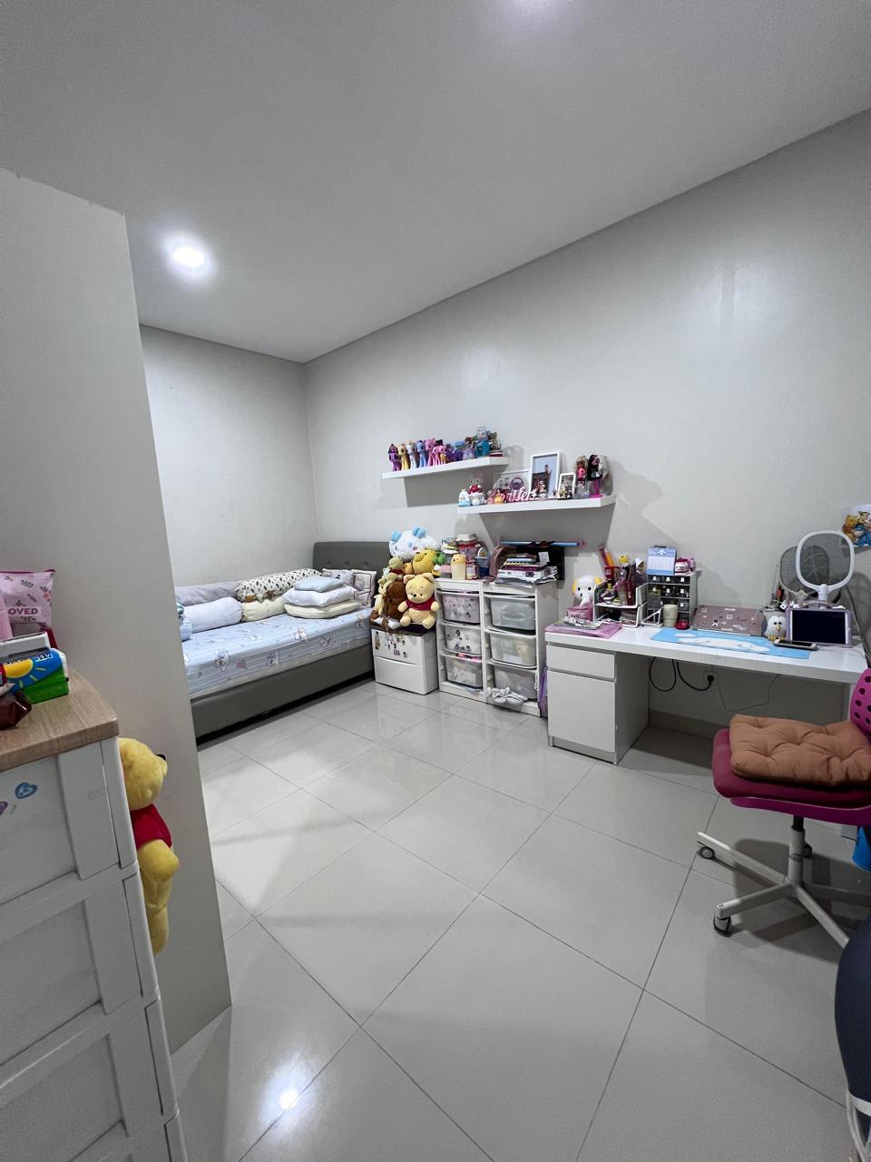 Dijual Rumah PIK, Semi Furnish, Luas 7x25 Meter, Kode :20838 Wb/Fd Gallery