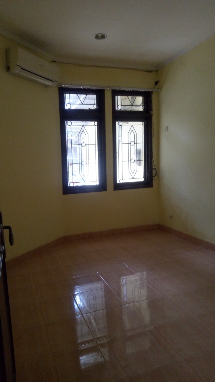 Dijual/Disewa Rumah Sunter, Luas 6x17 Meter, Kode :17821 Si Gallery
