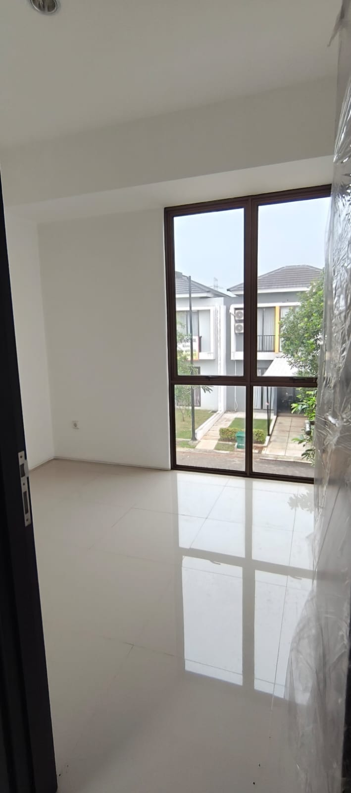 Dijual Rumah Sawangan, Brand New, Luas 188 Meter, Kode :21350 Si Gallery