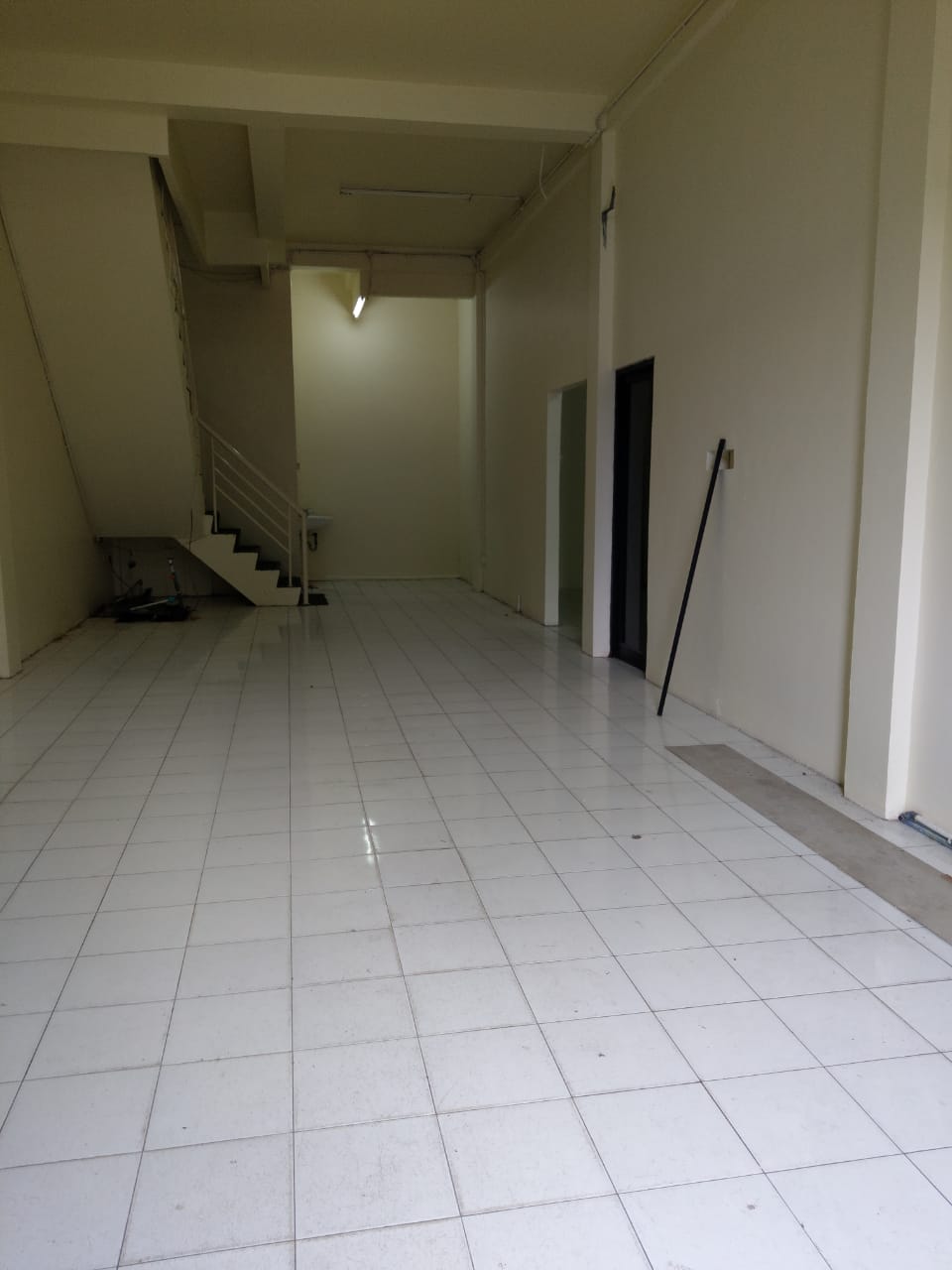 Disewa Ruko Gandeng Ancol, Luas 9x15 Meter, Kode :21486 Ha Gallery