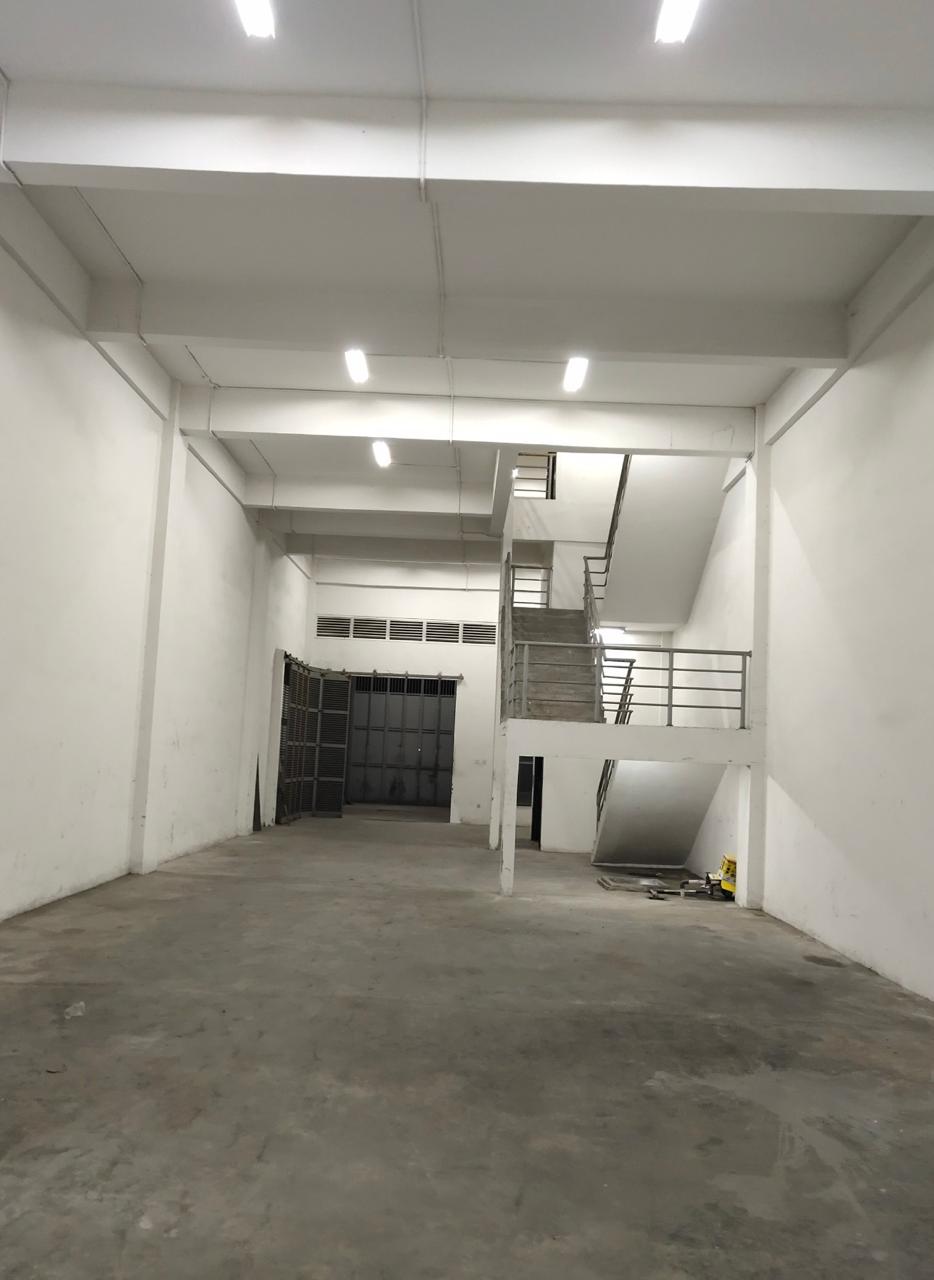 Gudang Disewa Ancol, Luas 8x44 Meter, Kode :21607 Ad Gallery
