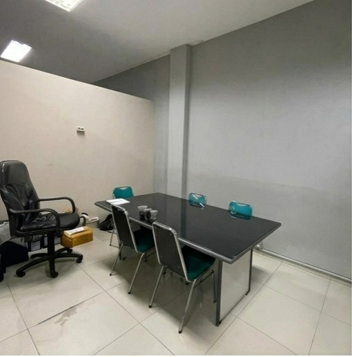 Dijual Ruko Sunter, Strategis, Luas 300 Meter, Kode :20831 Bn Gallery