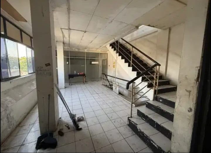 Disewa Ruko Jembatan Dua, Strategis, Luas 5x22 Meter, Kode :20967 Ha Gallery