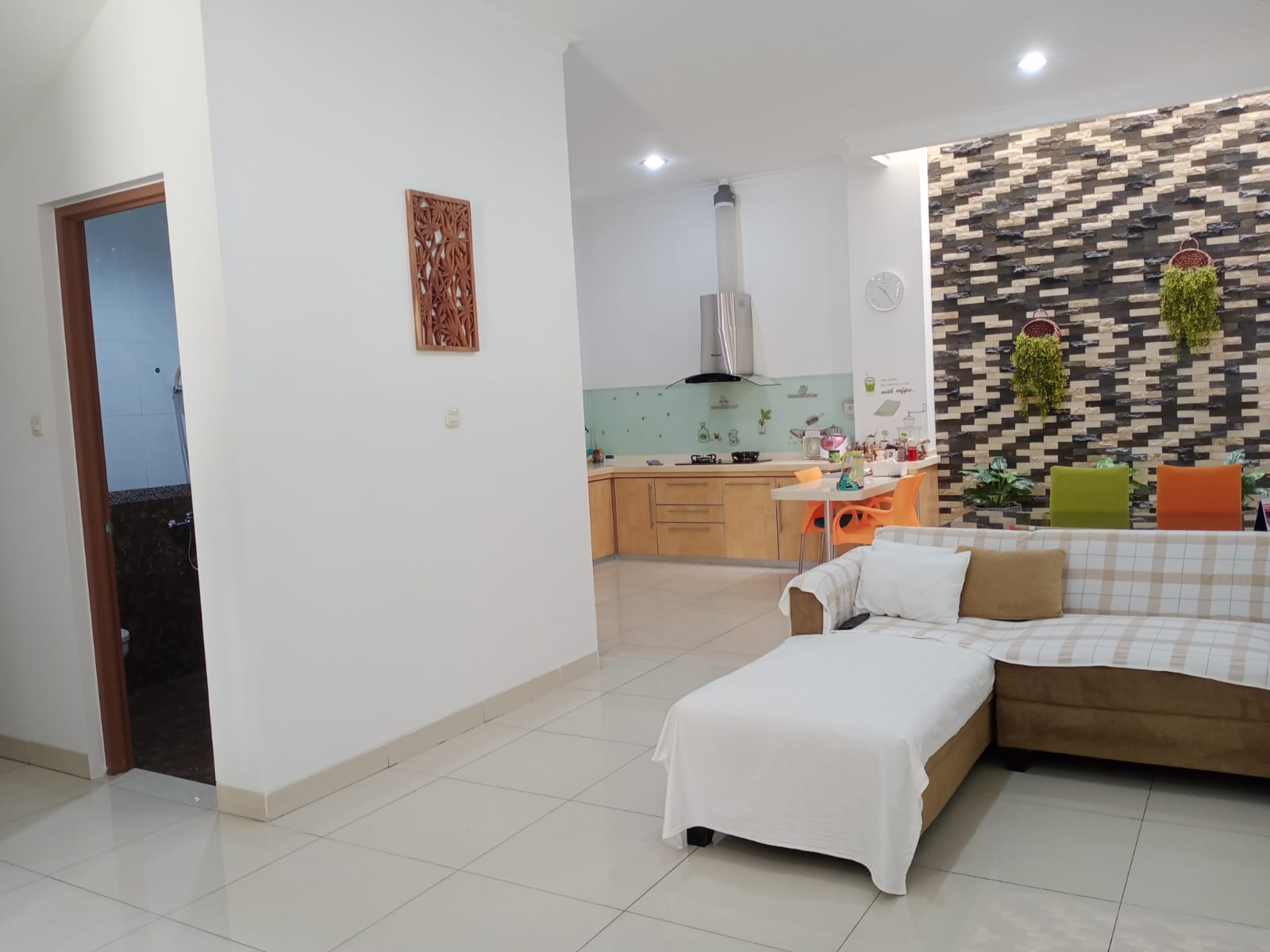 Dijual Rumah Sunter, Luas 6x18 Meter, Kode :21575 Yn Gallery