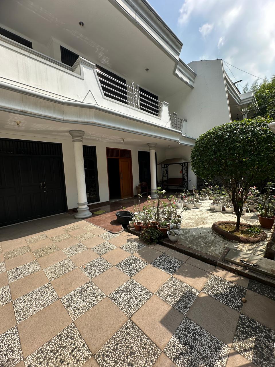 Dijual Rumah Sunter, Luas 10x27 Meter, Kode :20890 Ta Gallery