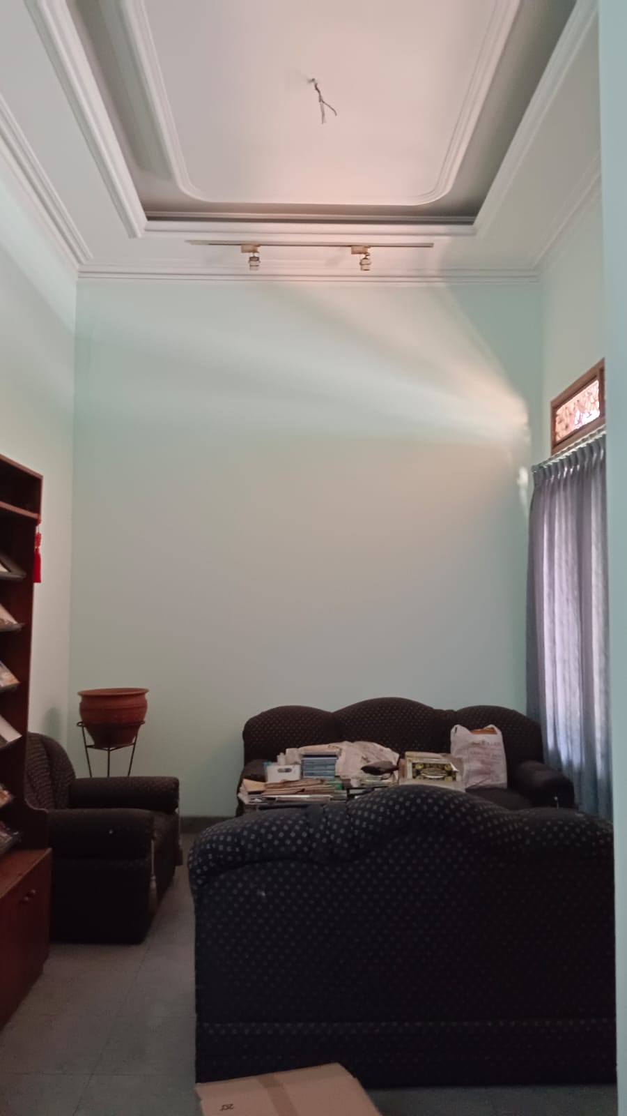 Dijual/Disewa Rumah Daan Mogot, Hook, Luas 18,6x19 Meter, Kode :21337 Si/Dj Gallery