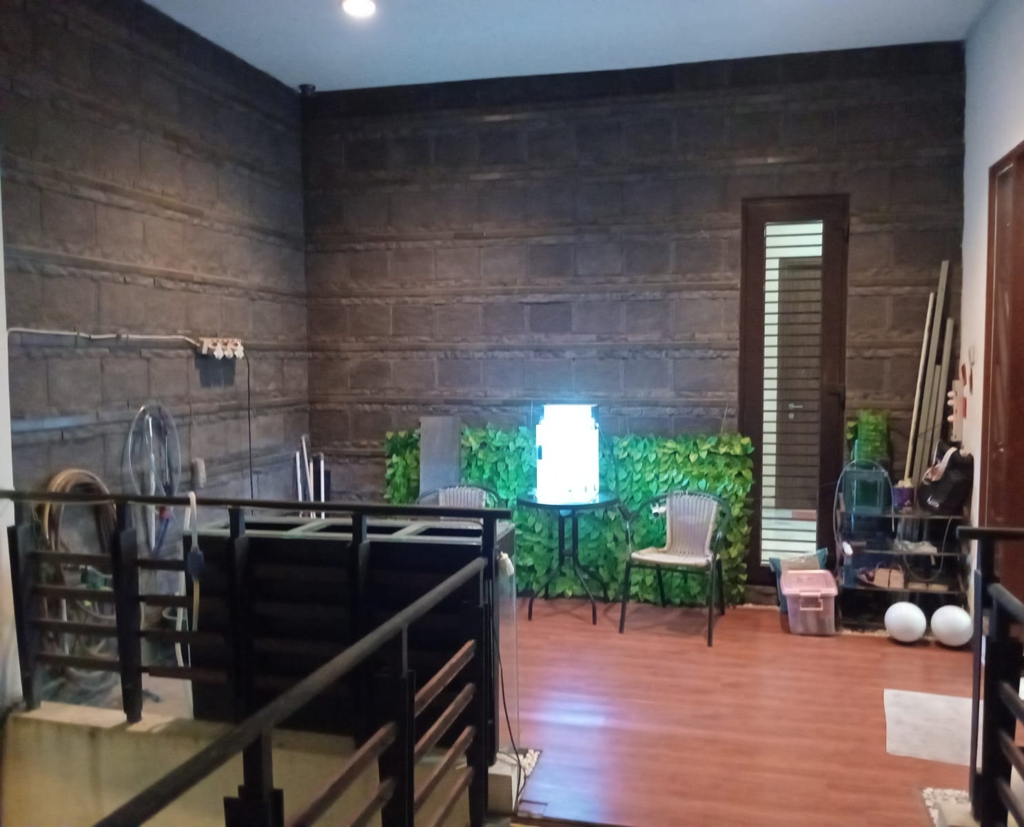 Dijual Rumah Kemayoran, Semi Furnish, Luas 9x17 Meter, Kode :16688 Js Gallery