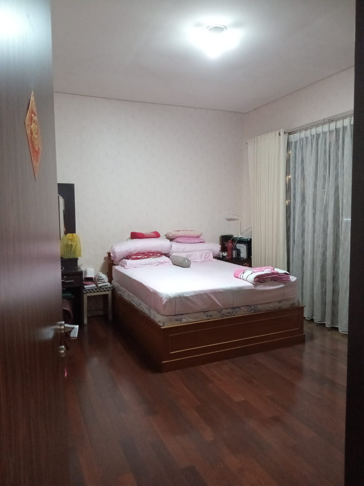 Dijual Rumah Kemayoran, Semi Furnish, Luas 9x17 Meter, Kode :16688 Js Gallery