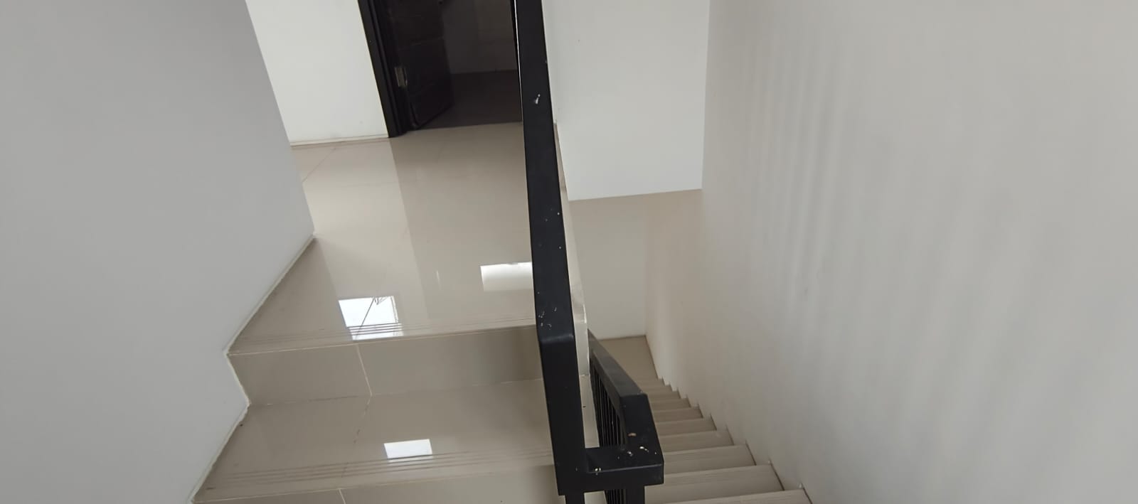 Dijual Rumah Sawangan, Brand New, Luas 188 Meter, Kode :21350 Si Gallery