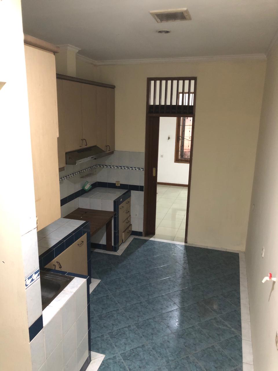 Dijual Rumah Kelapa Gading, Strategis, Luas 10x20 Meter, Kode :21577 Wb/Br Gallery