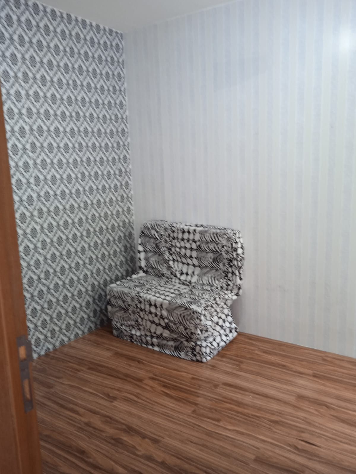  Dijual Apartemen The Oak, Luas 42 Meter, Kode :21554 Yn/Wb Gallery