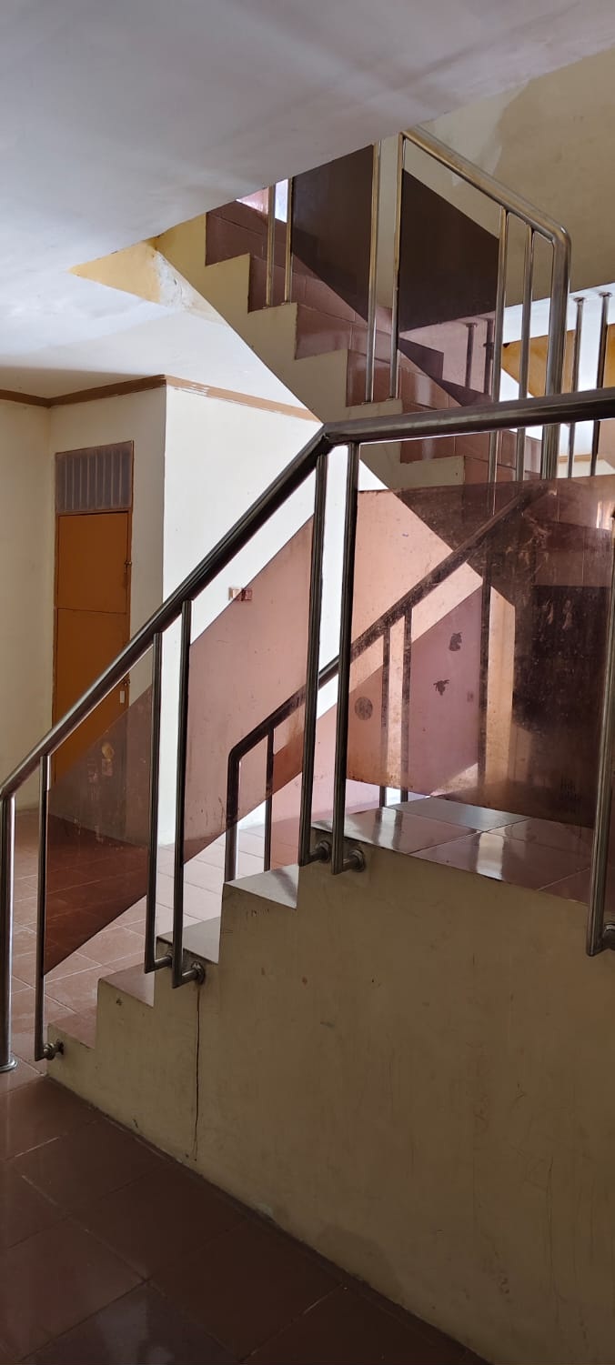 Disewa Rumah Karang Anyar, Luas 9x14,5 Meter, Kode :21475 Ha Gallery