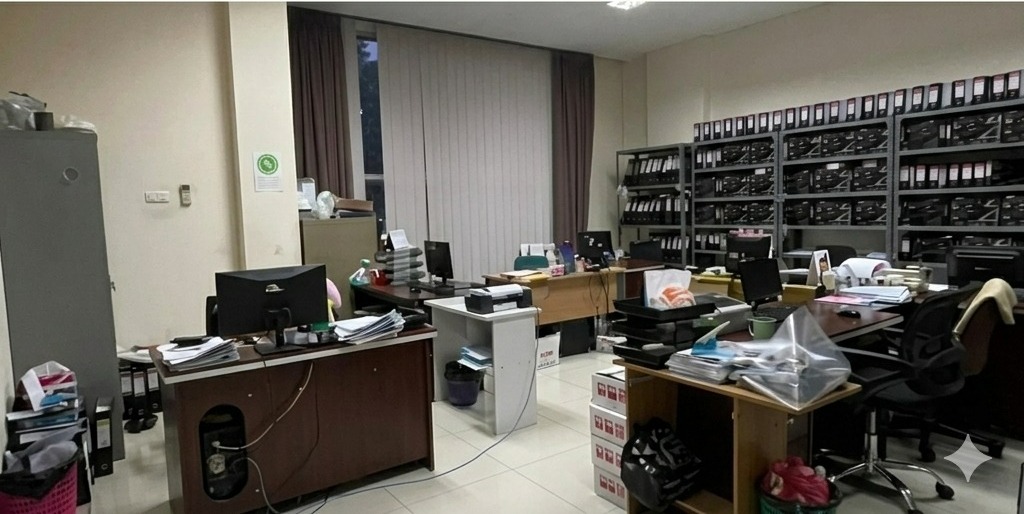 Dijual Ruko Sunter, Strategis, Luas 300 Meter, Kode :20831 Bn Gallery