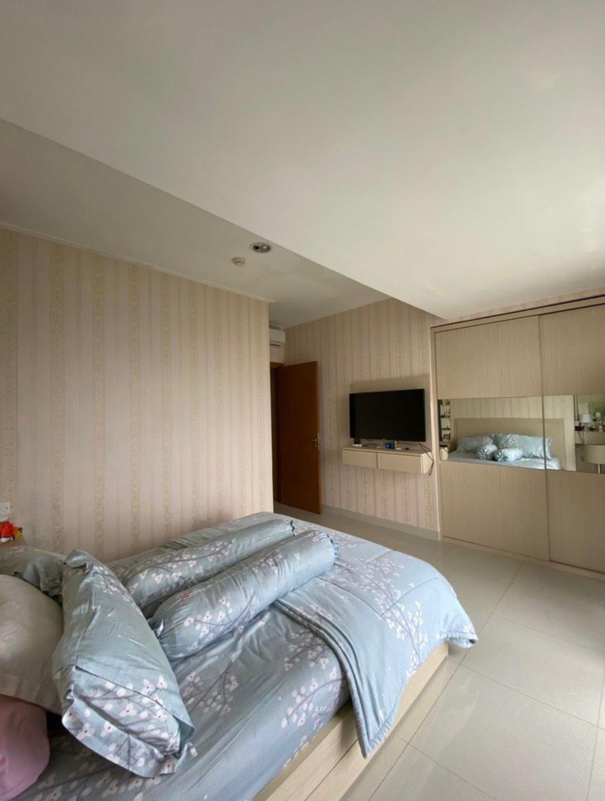 Disewa Apartemen The Mansion, Furnish, Luas 70 Meter, Kode :21478 Ha Gallery