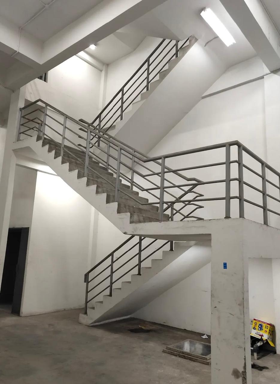 Gudang Disewa Ancol, Luas 8x44 Meter, Kode :21607 Ad Gallery