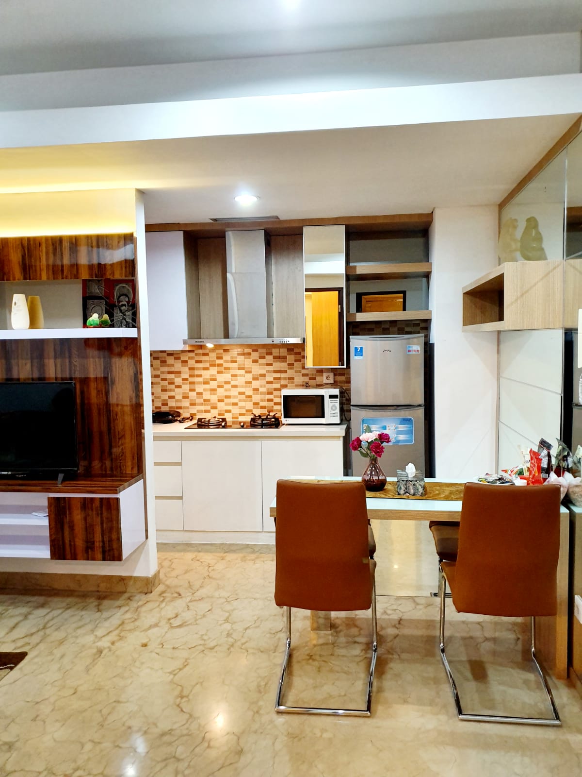 Disewa Apartemen The Royale Springhill, Full Furnish, Luas 73 Meter, Kode :06439 Si Gallery
